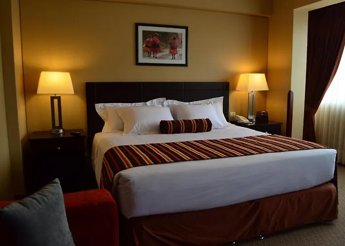 Hotel Wyndham Saqsayhuaman 4*